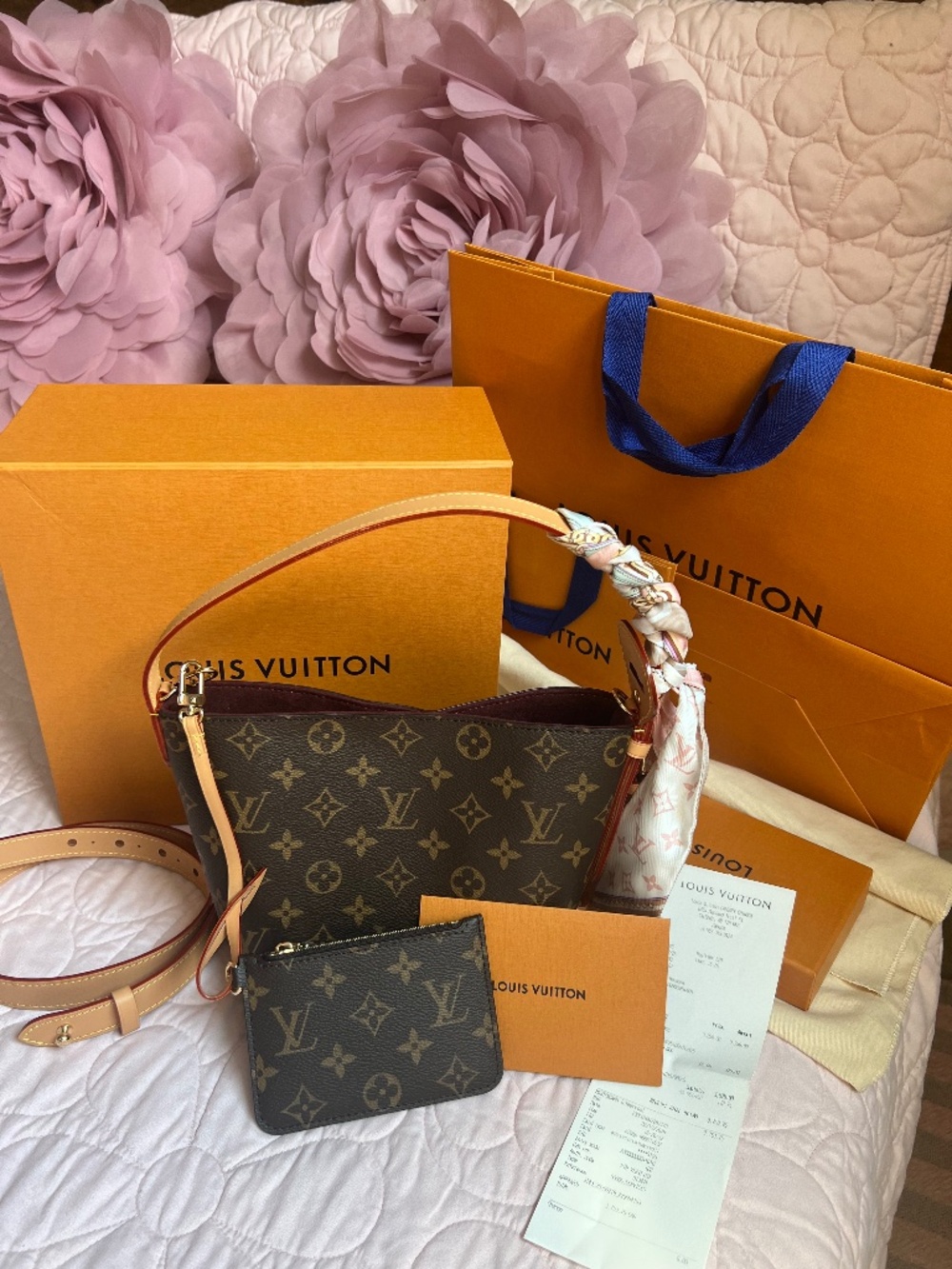 Authentic Louis Vuitton Boulogne Monogram | Complete Set | Excellent Condition